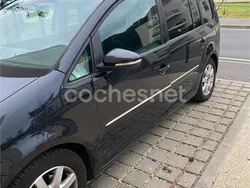 Negro Usado 2010 VW Touran Advance Monovolumen | 7899 € (Buen precio)