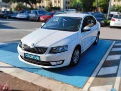 Blanco Usado 2016 Skoda Octavia Ambition Utilitario | 8590 € (Super precio)