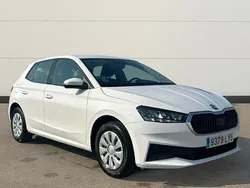 Blanco Usado 2022 Skoda Fabia Active Berlina | 13.500 € (Precio justo)
