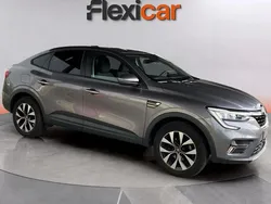 Gris Usado 2023 Renault Arkana Evolution SUV | 18.490 € (Super precio)