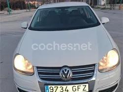 Blanco Usado 2008 VW Jetta Trendline Berlina | 3500 € (Precio justo)