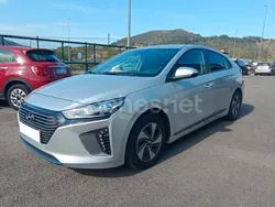Gris / plata Usado 2017 Hyundai Ioniq Berlina | 10.990 € (Precio justo)