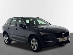 Gris Usado 2023 Volvo XC60 Core SUV | 44.900 €