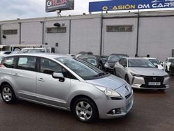 Gris / plata Usado 2010 Peugeot 5008 Premium Monovolumen | 6800 € (Buen precio)