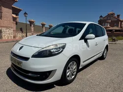 Blanco Usado 2013 Renault Grand Scénic III Dynamique Monovolumen | 3990 € (Precio justo)