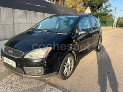 Negro Usado 2005 Ford C-MAX Ambiente Monovolumen | 2500 € (Buen precio)