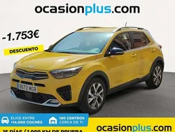 Amarillo Usado 2023 Kia Stonic SUV | 16.355 € (Precio justo)