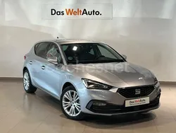 Gris plata Usado 2024 Seat Leon Style Berlina | 21.990 € (Super precio)