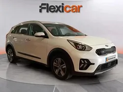 Blanco Usado 2022 Kia Niro 2 SUV | 19.990 € (Precio justo)
