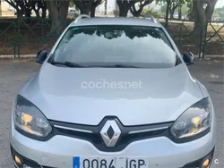 Gris / plata Usado 2015 Renault Mégane GrandTour Bose Edition Familiar | 6700 € (Super precio)
