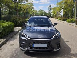 Gris / plata Usado 2024 Lexus LBX SUV | 34.500 € (Precio justo)