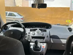 Negro Usado 2006 Renault Scénic II Dynamique Monovolumen | 2990 € (Precio justo)