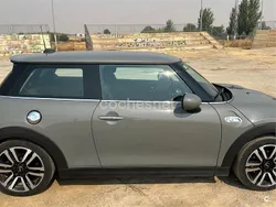 Gris / plata Usado 2025 Mini Cooper S Utilitario | 21.000 €