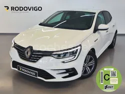 Blanco Usado 2021 Renault Mégane IV Zen Berlina | 18.900 € (Un poco caro)