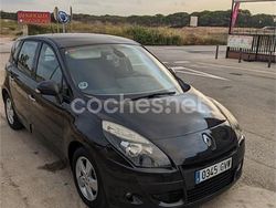 Negro Usado 2010 Renault Scénic III Monovolumen | 4200 € (Un poco caro)
