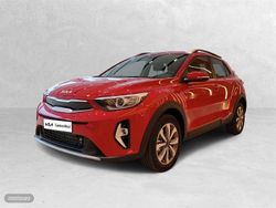 Rojo Usado 2022 Kia Stonic SUV | 17.399 € (Precio justo)