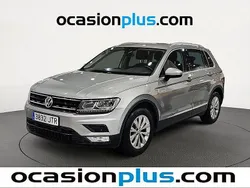 Gris plata Usado 2016 VW Tiguan Advance SUV | 21.900 € (Precio justo)