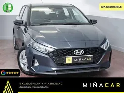 Gris Usado 2022 Hyundai i20 Berlina | 15.250 € (Precio justo)