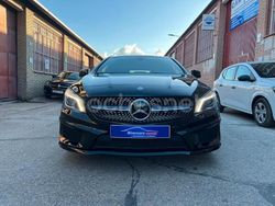 Negro Usado 2016 Mercedes CLA220 Shooting Brake AMG line Familiar | 19.900 € (Precio justo)