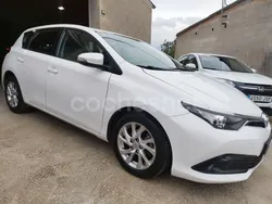 Blanco Usado 2018 Toyota Auris Active Berlina | 14.999 € (Precio justo)