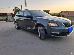 Gris / plata Usado 2018 Skoda Octavia Style Berlina | 9950 € (Precio justo)