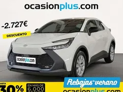 Blanco Nuevo 2025 Toyota C-HR Active SUV | 27.273 € (Precio justo)
