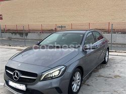Gris / plata Usado 2016 Mercedes A180 Style Berlina | 13.850 € (Precio justo)