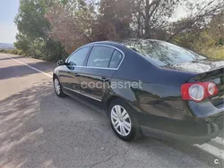 Negro Usado 2005 VW Passat Sportline Berlina | 6900 € (Caro)