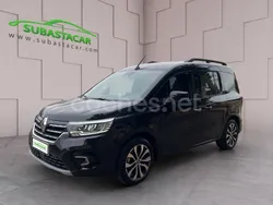 Negro Usado 2023 Renault Kangoo Techno Monovolumen | 25.900 € (Precio justo)