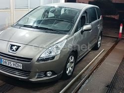 Beige Usado 2012 Peugeot 5008 Business-Line Monovolumen | 6950 € (Precio justo)