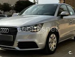 Gris / plata Usado 2014 Audi A1 Sportback Attraction Utilitario | 10.500 € (Precio justo)