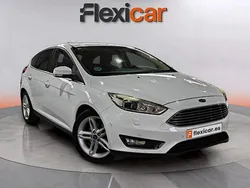 Blanco Usado 2016 Ford Focus Titanium Berlina | 10.690 € (Precio justo)