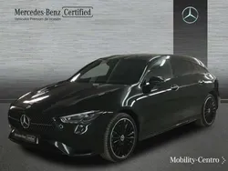 Negro Usado 2024 Mercedes CLA250 Shooting Brake Familiar | 46.500 €