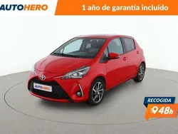Rojo Usado 2020 Toyota Yaris Active Berlina | 11.599 €