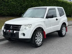 Blanco Usado 2009 Mitsubishi Montero Motion SUV | 15.990 € (Precio justo)