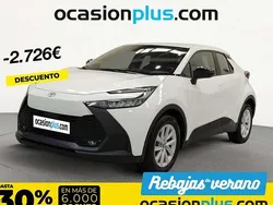 Blanco Nuevo 2024 Toyota C-HR Active SUV | 26.355 € (Precio justo)