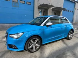 Azul Usado 2011 Audi A1 Ambition Utilitario | 8900 € (Super precio)