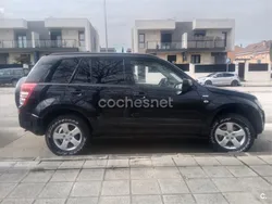 Negro Usado 2009 Suzuki Grand Vitara SUV | 12.500 € (Precio justo)