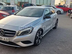 Gris / plata Usado 2016 Mercedes A200 Style Berlina | 11.200 € (Buen precio)