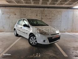 Blanco Usado 2011 Renault Clio II Authentique Berlina | 6280 € (Precio justo)