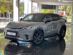Gris / plata Usado 2025 Lexus LBX SUV | 40.900 € (Caro)