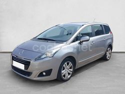 Gris / plata Usado 2017 Peugeot 5008 Allure Monovolumen | 11.495 € (Super precio)