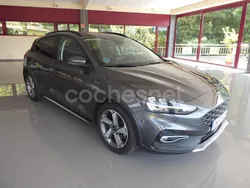 Gris / plata Usado 2020 Ford Focus Active Berlina | 14.700 € (Un poco caro)
