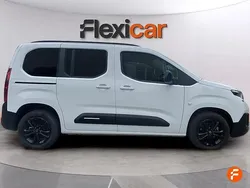 Blanco Usado 2024 Citroën Berlingo Feel Monovolumen | 22.490 € (Precio justo)