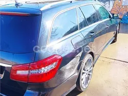 Negro Usado 2010 Mercedes E350 Avantgarde Familiar | 11.200 € (Precio justo)