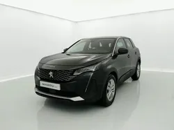 Negro perla nera Usado 2022 Peugeot 3008 Active | 17.000 € (Buen precio)