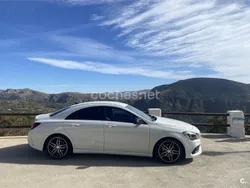 Blanco Usado 2017 Mercedes CLA200 AMG line Berlina | 23.500 € (Un poco caro)