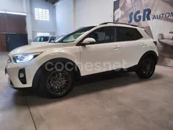 Blanco Usado 2020 Kia Stonic SUV | 14.400 € (Precio justo)