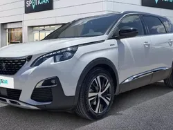 Blanco Usado 2020 Peugeot 5008 GT-line Monovolumen | 18.700 € (Precio justo)