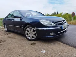 Peugeot 607